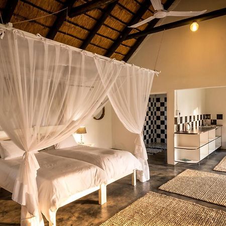 Makuwa Safari Lodge Mbabat Extérieur photo