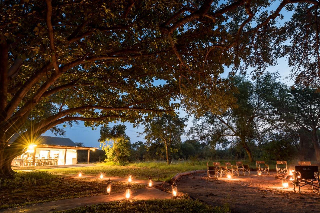 Makuwa Safari Lodge Mbabat Extérieur photo
